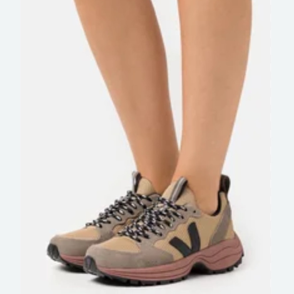 Venturi Alveomesh Dune Black Sneakers